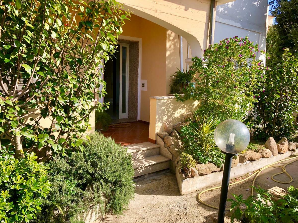 Апартаменты Casa Dolce Hibiscus Ольбия Экстерьер фото